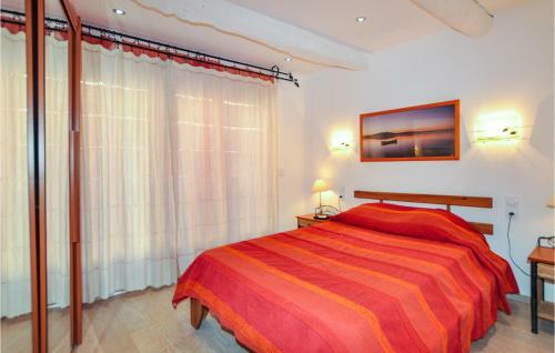 Awesome Apartment In Torreilles W/ 1 Bedrooms