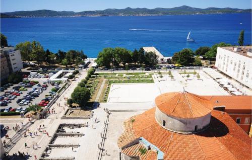 Nice Apartment In Zadar With Wifi And 2 Bedrooms