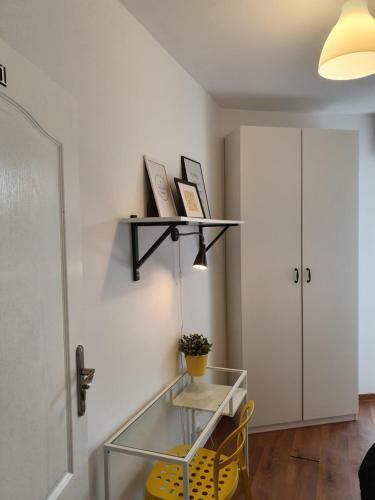 Apartament Bretowska Brama IV