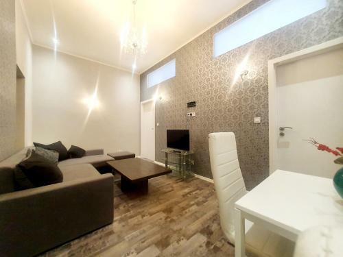 Lulu Apartments