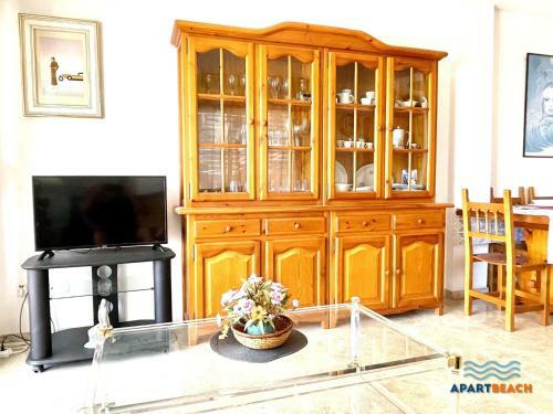 Apartbeach Illes Balears Junto Playa Y Parking