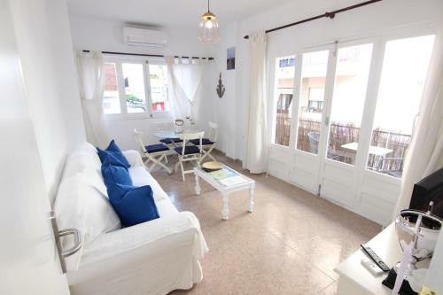 Apartamento En El Coraz�n De Almu�ecar, Piso Con Encanto.