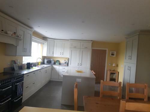 Carrivcashel House Holiday Home