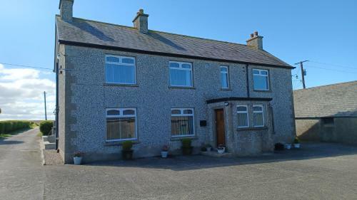 Carrivcashel House Holiday Home