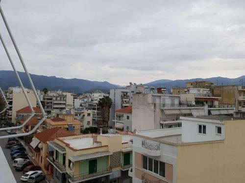 Kalamata.house - Sunny And Modern Apartment With View!