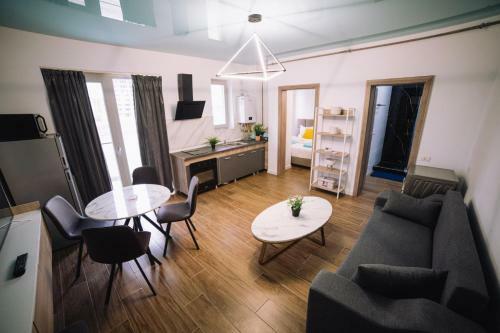 Signature Promenada Hotel Apartments