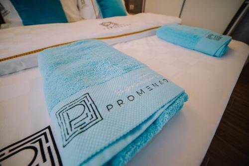 Signature Promenada Hotel Apartments