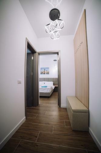 Signature Promenada Hotel Apartments