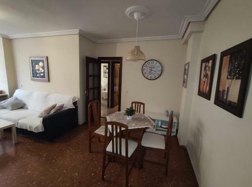Apartamento Amplio Piso Junto A Playa Victoria