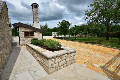 Hotel Residence Borgo San Nicol�