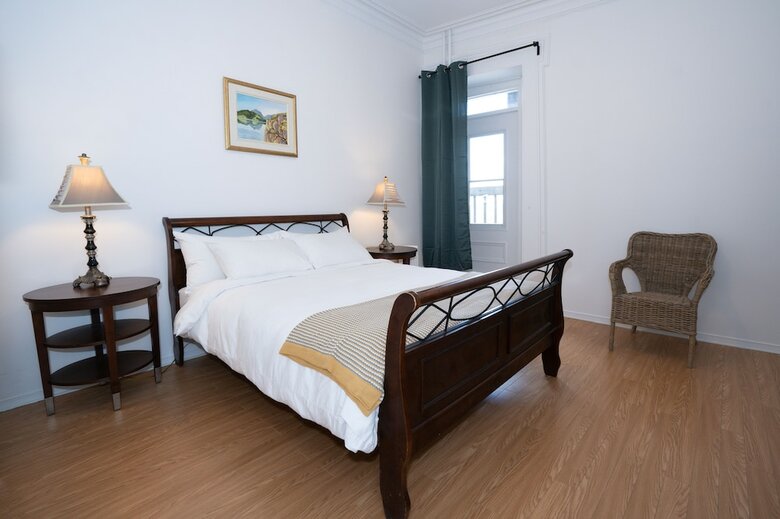 Hotel Manoir Des Remparts