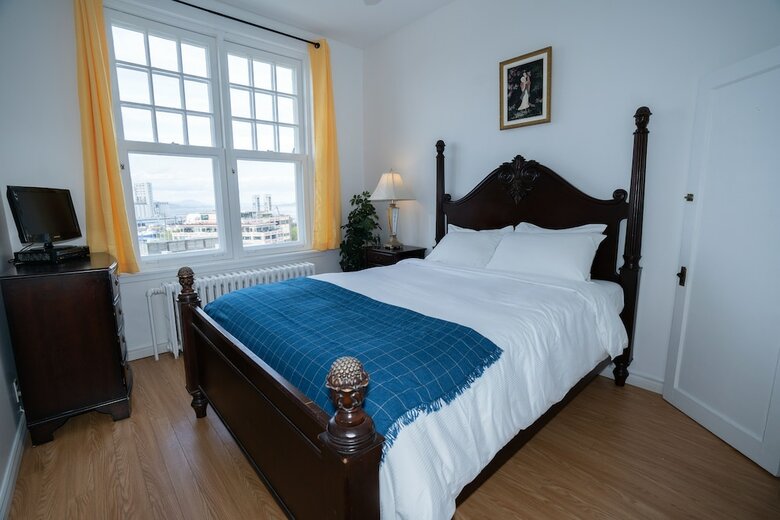 Hotel Manoir Des Remparts