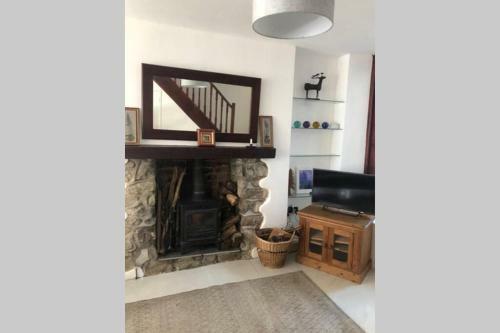 Mumbles Fishermans Cottage With Sea Views