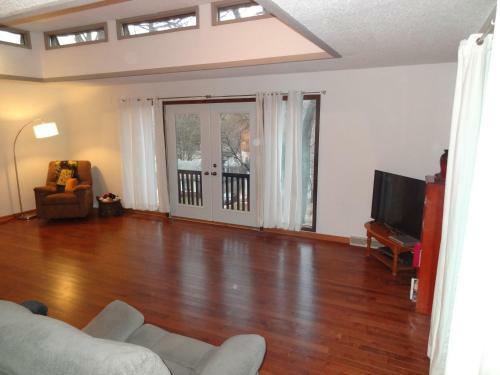 Covered By Faith Downtown Rentals- Trust House