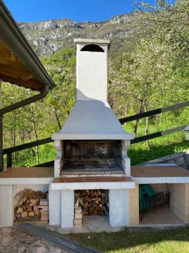 C� Nora - Baita Monte Velo A Quota 1.000 Mt.