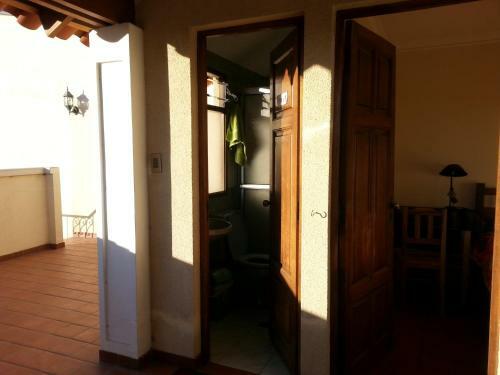 Albergue Villa Oropeza Guest House