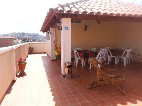 Albergue Villa Oropeza Guest House