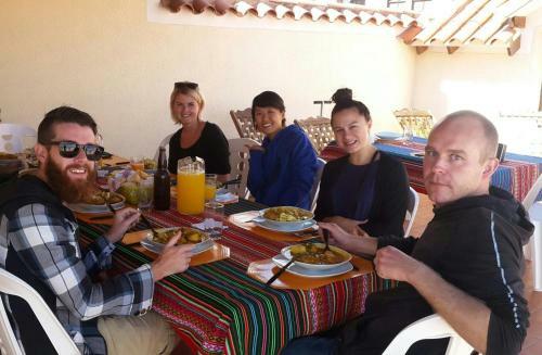 Albergue Villa Oropeza Guest House