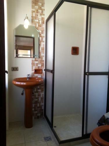 Albergue Villa Oropeza Guest House