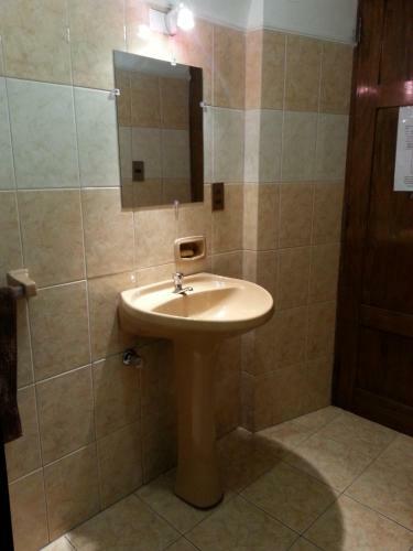 Albergue Villa Oropeza Guest House
