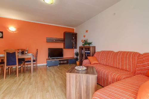 Best Buy Apartments Fa?ana Valbandon