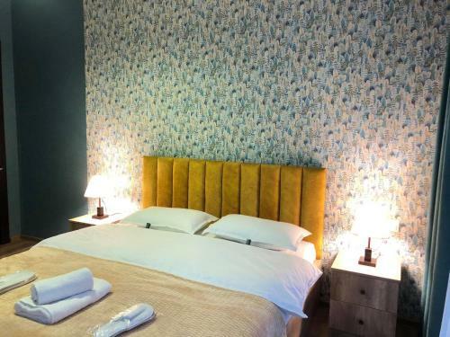 Apartamento Pekini Plaza -tbilisi