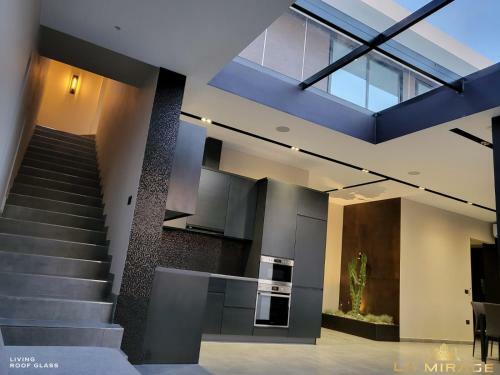 La Mirage Villa