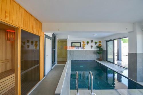 Seastar Villa
