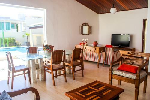 Casa De Praia /5 Su�tes + 1 Depend�ncia/ Guarajuba