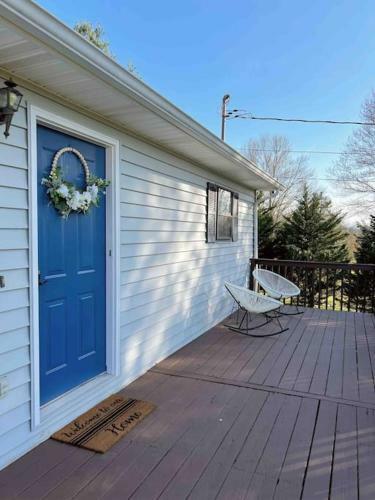 New Cozy Cottage 4 Mins Away From Douglas Lake