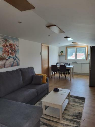 Apartamento �tico Luminoso En Cangas
