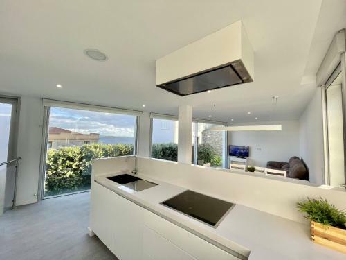 Espectacular Chalet En Corrubedo Con Vistas Al Mar