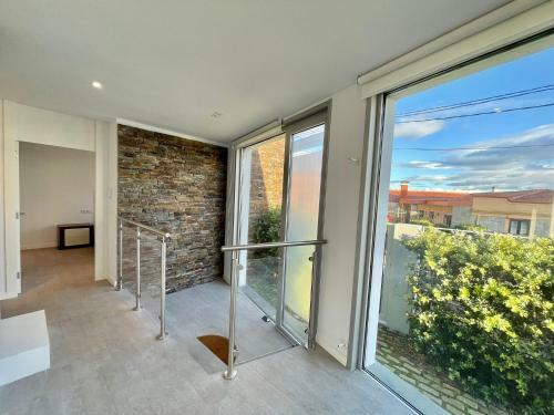 Espectacular Chalet En Corrubedo Con Vistas Al Mar
