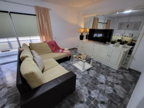 Coral 1 - 4 Bed Apartment In Los Abrigos