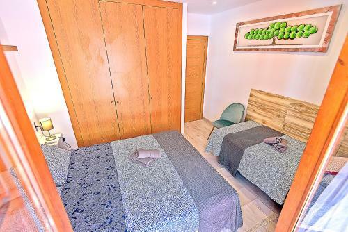 Plaza Herrer�a Central Apartments With Balconies