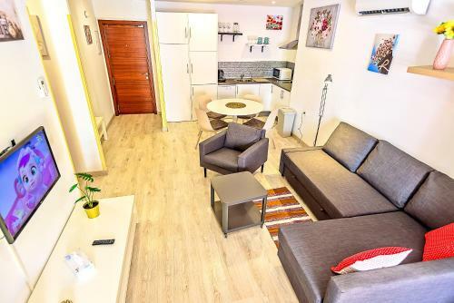 Plaza Herrer�a Central Apartments With Balconies