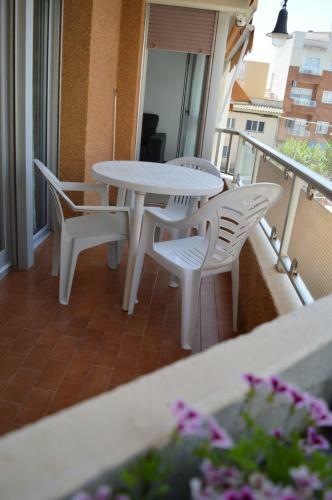 Apartamento �a 2 Minutos De La Playa En L'ampolla!