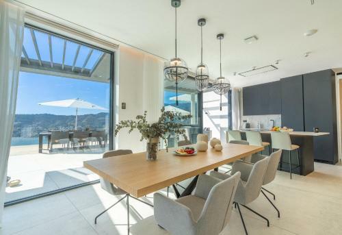 Villa Into The Blue Luxury On Punta De La Mona