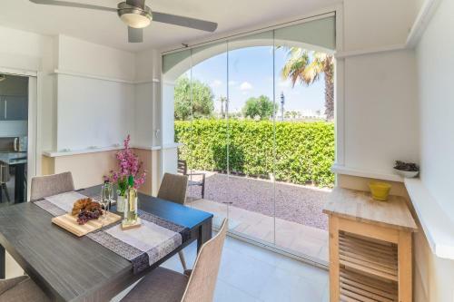Stunning 2 Bedroom 2 Bathroom Town House - Ce7lt