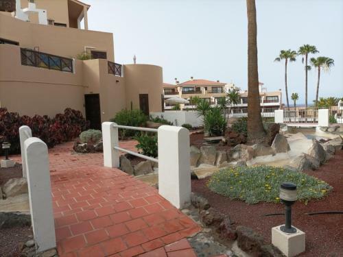 Apartamento Estudio En Tenerife Con Piscina / Study Flat With Pool