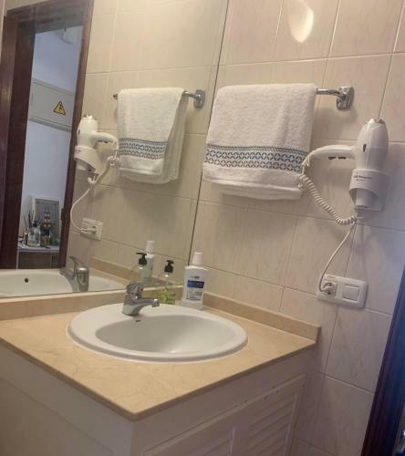 Apartamento Estudio En Tenerife Con Piscina / Study Flat With Pool