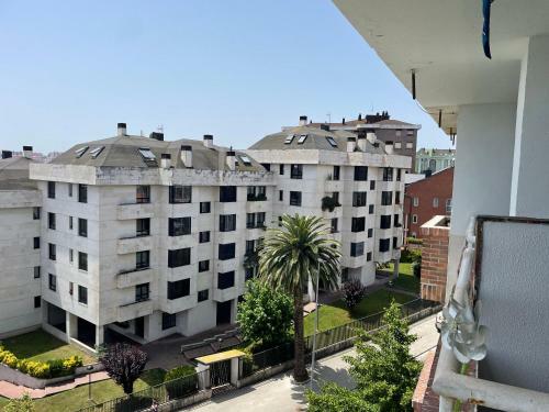 Coqueto Apartamento Con Terraza Y Piscina