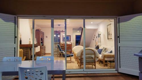 Villa Beachfront House, Valencia, Wifi, Paddle Surf Board, Incredible Views