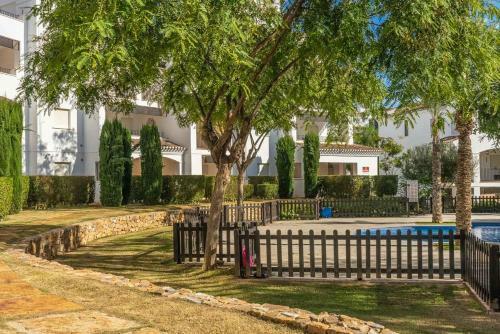Garden Apartment With Hot Tub - Er2104lt
