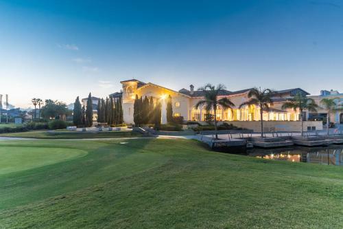 Garden Apartment With Hot Tub - Er2104lt