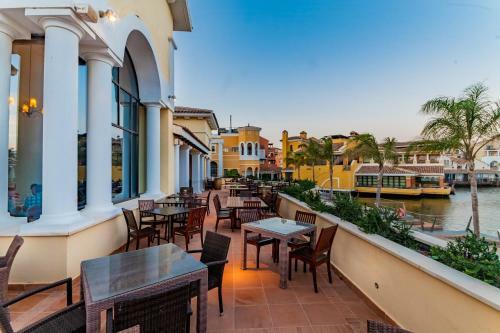 Villa With Hot Tub And Private Pool - Pa9lt