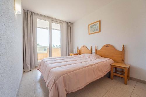 Apartments Del Sol 212