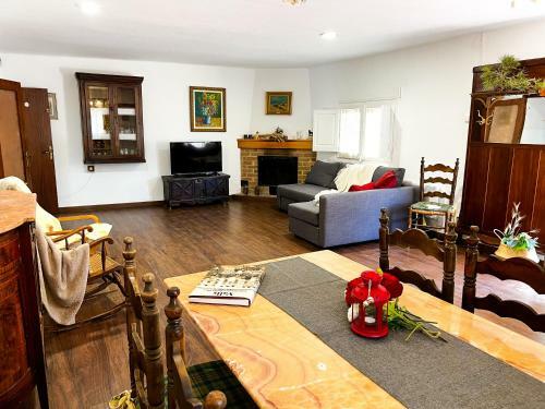 Villa La Noguera Casa Rural Valls