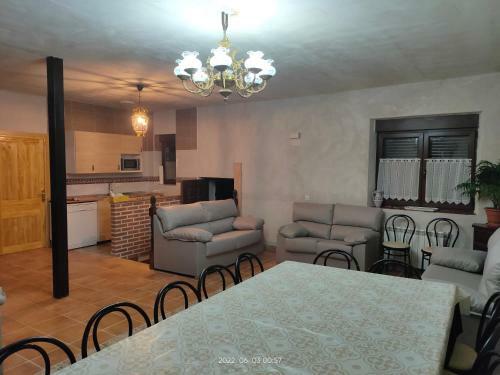 Casa Rural Ba�os Del Rey De Avila