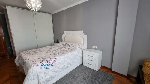 Stunning 3-bed Apartment In Vilagarcia De Arousa